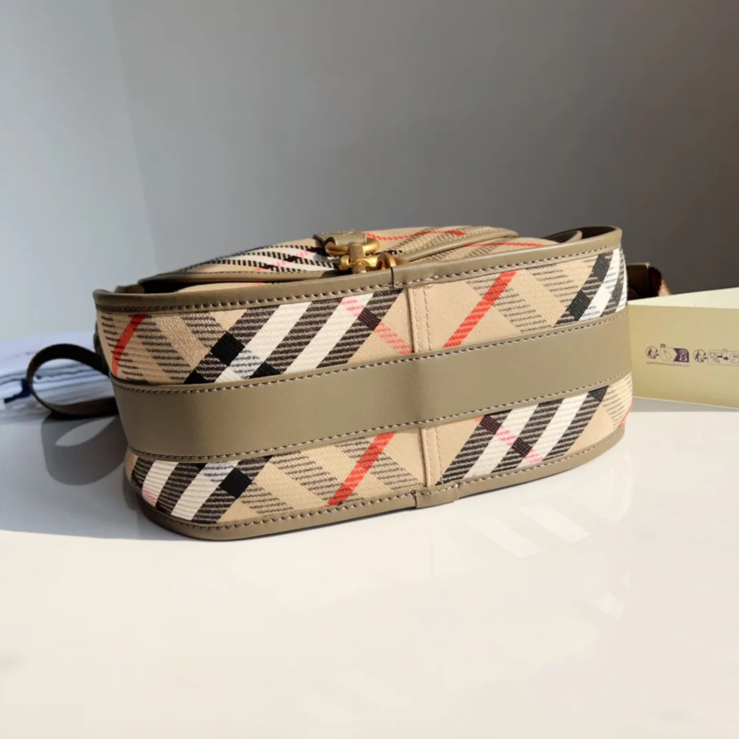 Сумки На Ремне Женские Burberry 11919653