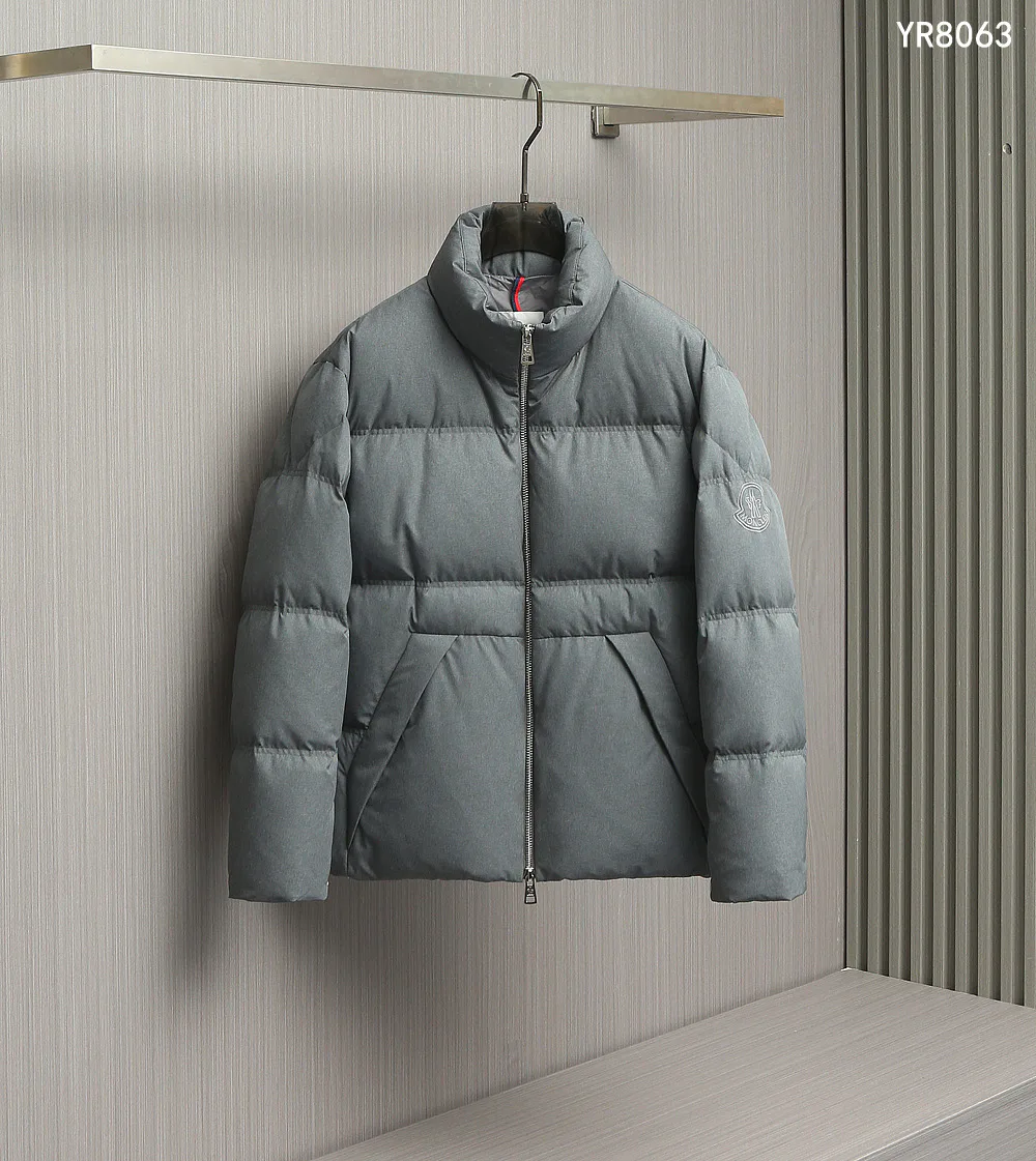 Куртки И Пуховики Мужские Moncler 657799