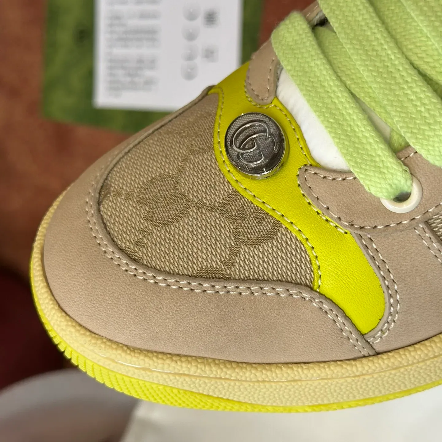 Кроссовки Женские Gucci 698248