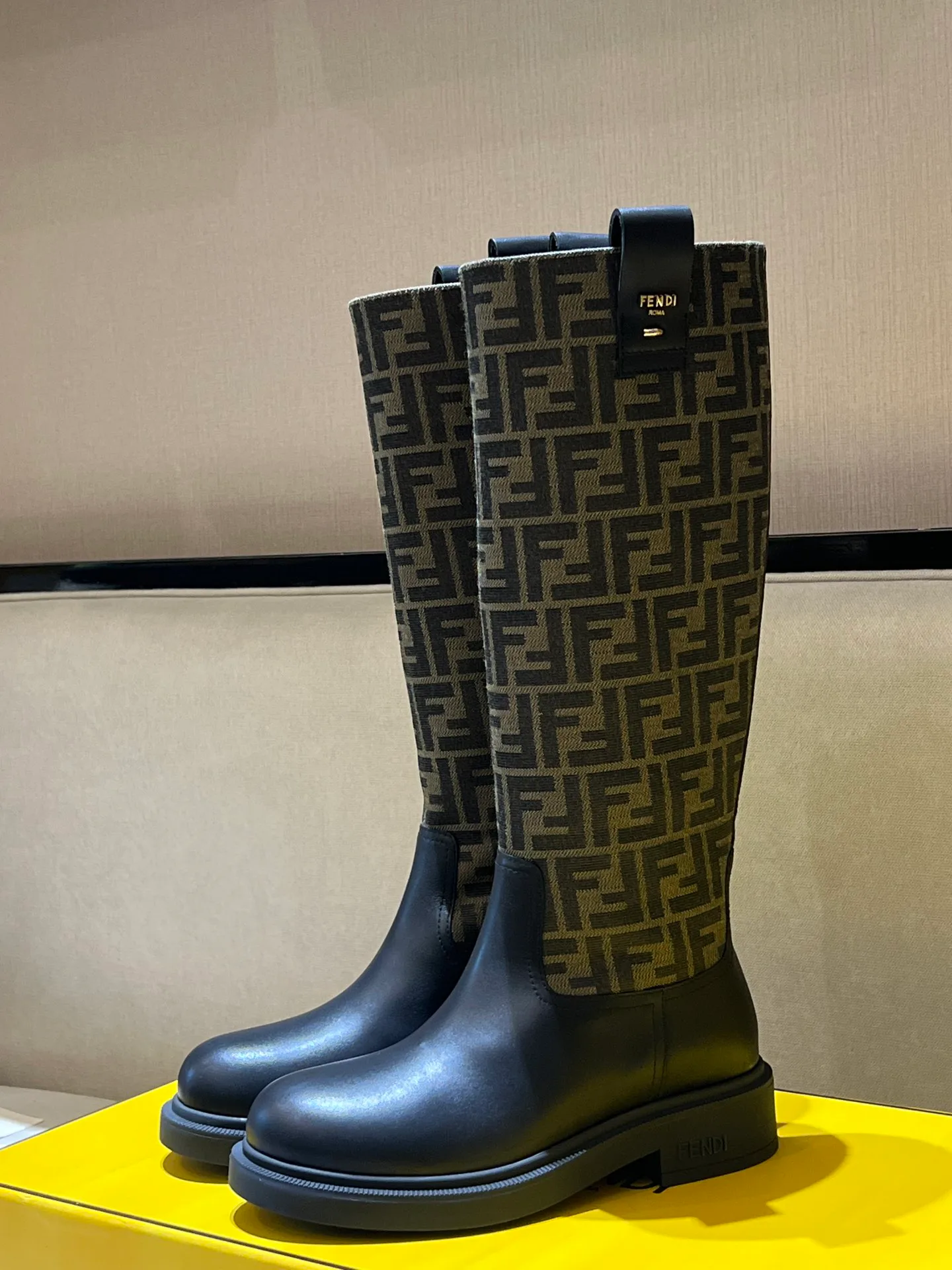 Сапоги Женские Fendi 1408676
