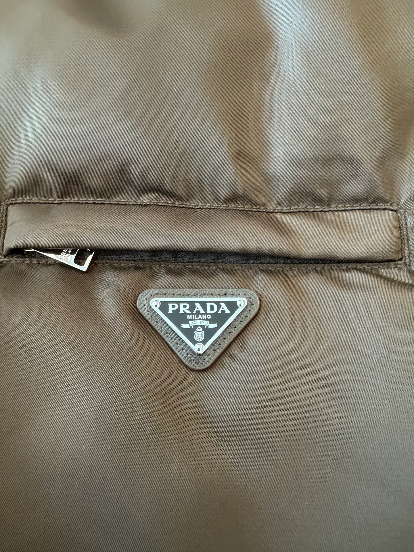Куртки И Пуховики Женские Prada 19729083