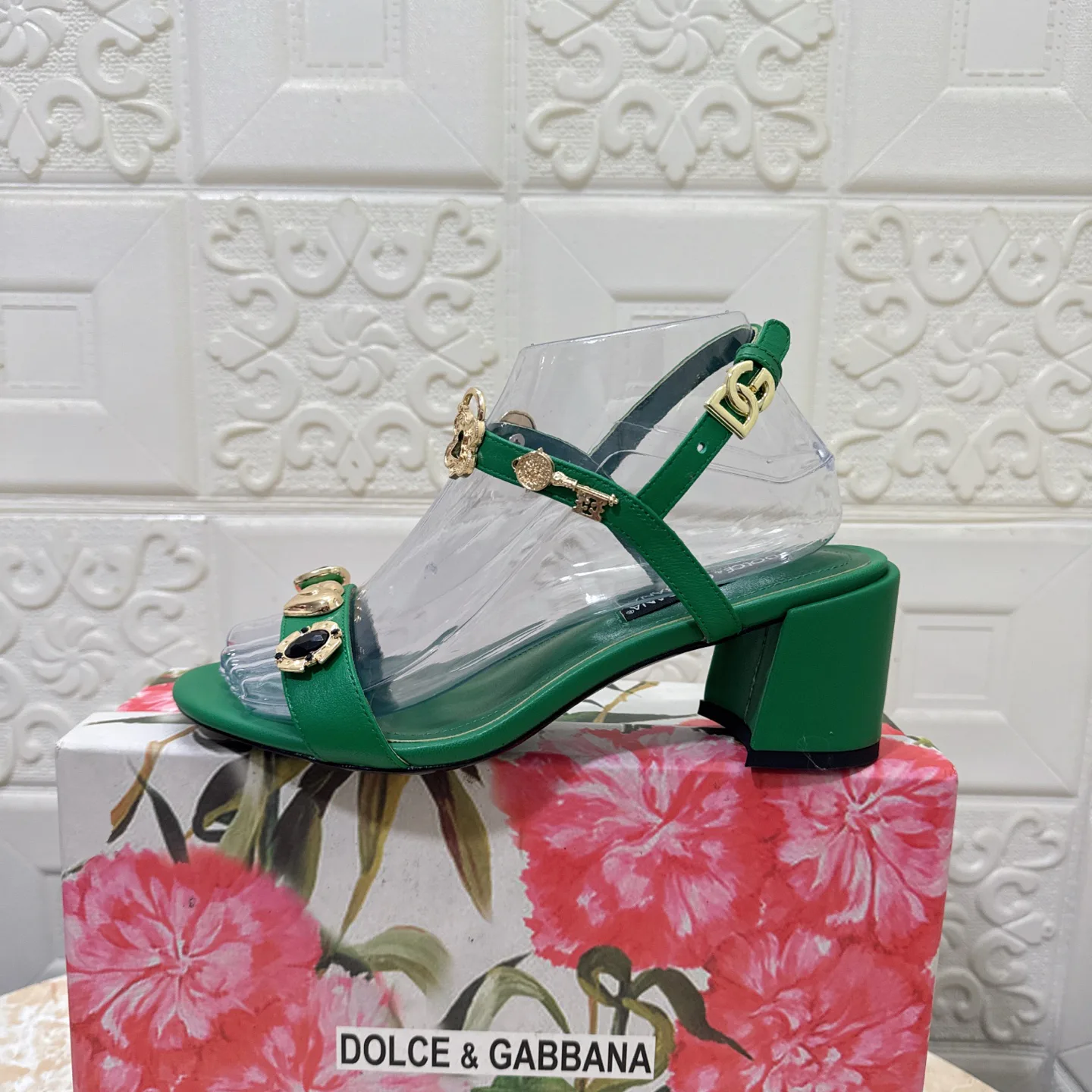 Босоножки Женские Dolce & Gabbana 11171097