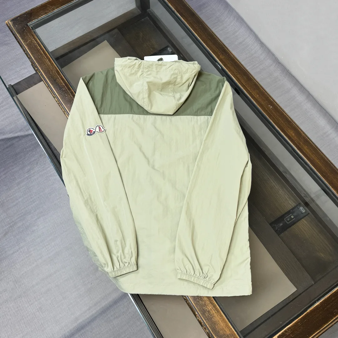 Куртки И Пуховики Мужские Moncler 17286042