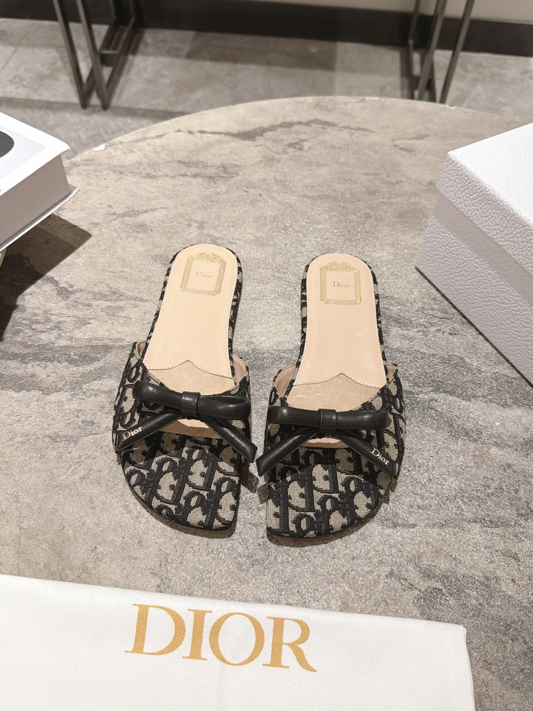 Босоножки Женские Christian Dior 17604615