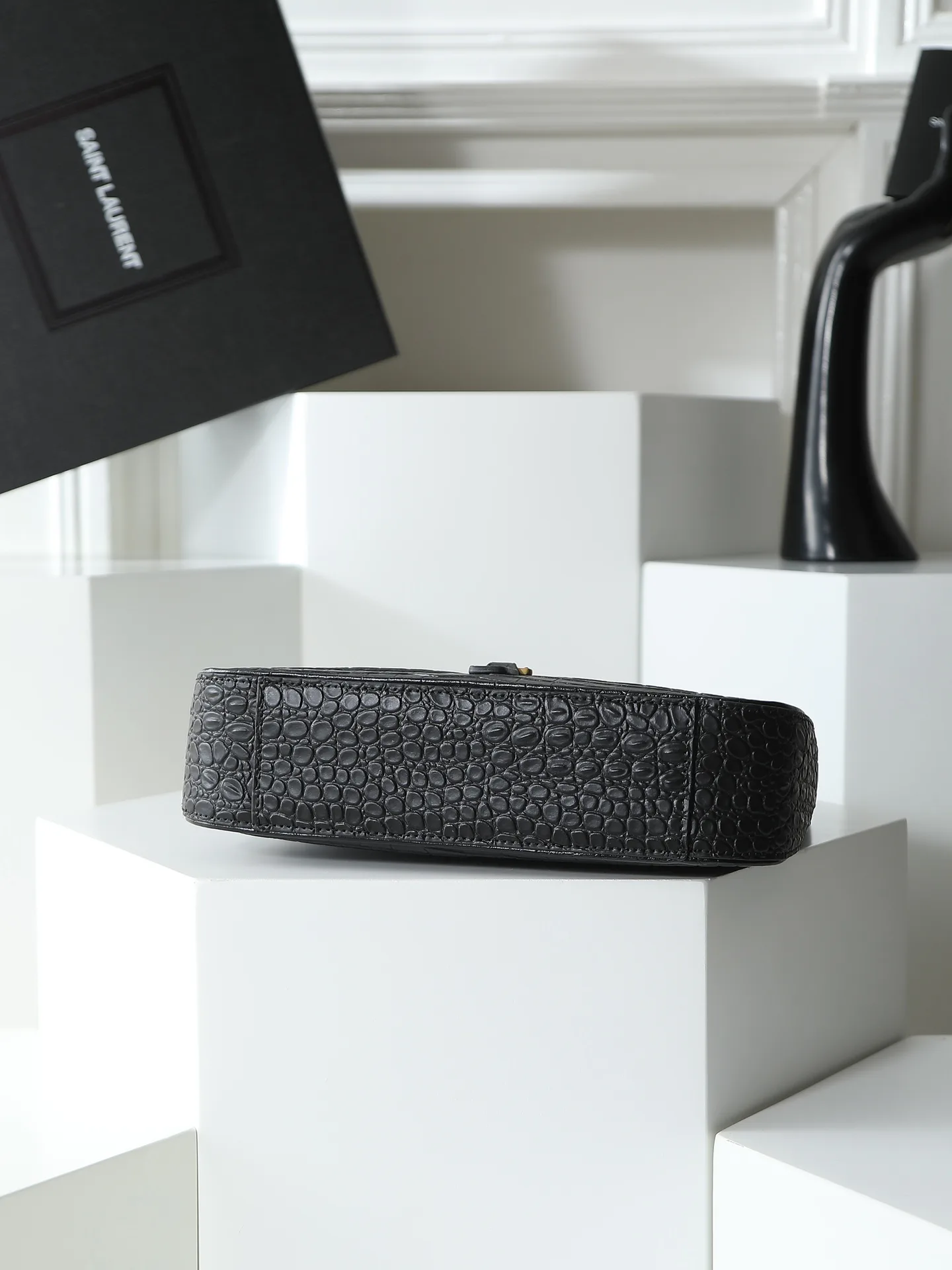 Классические Сумки Женские Saint Laurent 18005141