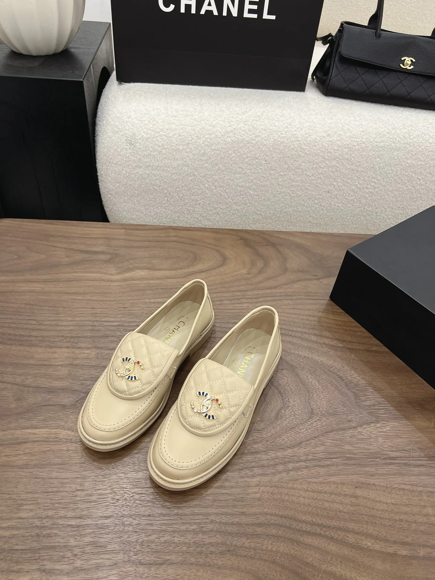 Лоферы И Мокасины Женские Chanel 17303660