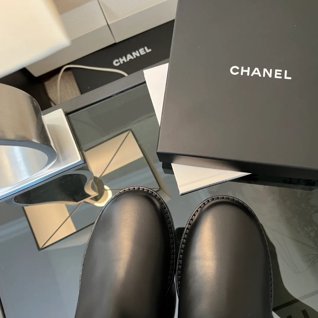 Сапоги Женские Chanel 18347571