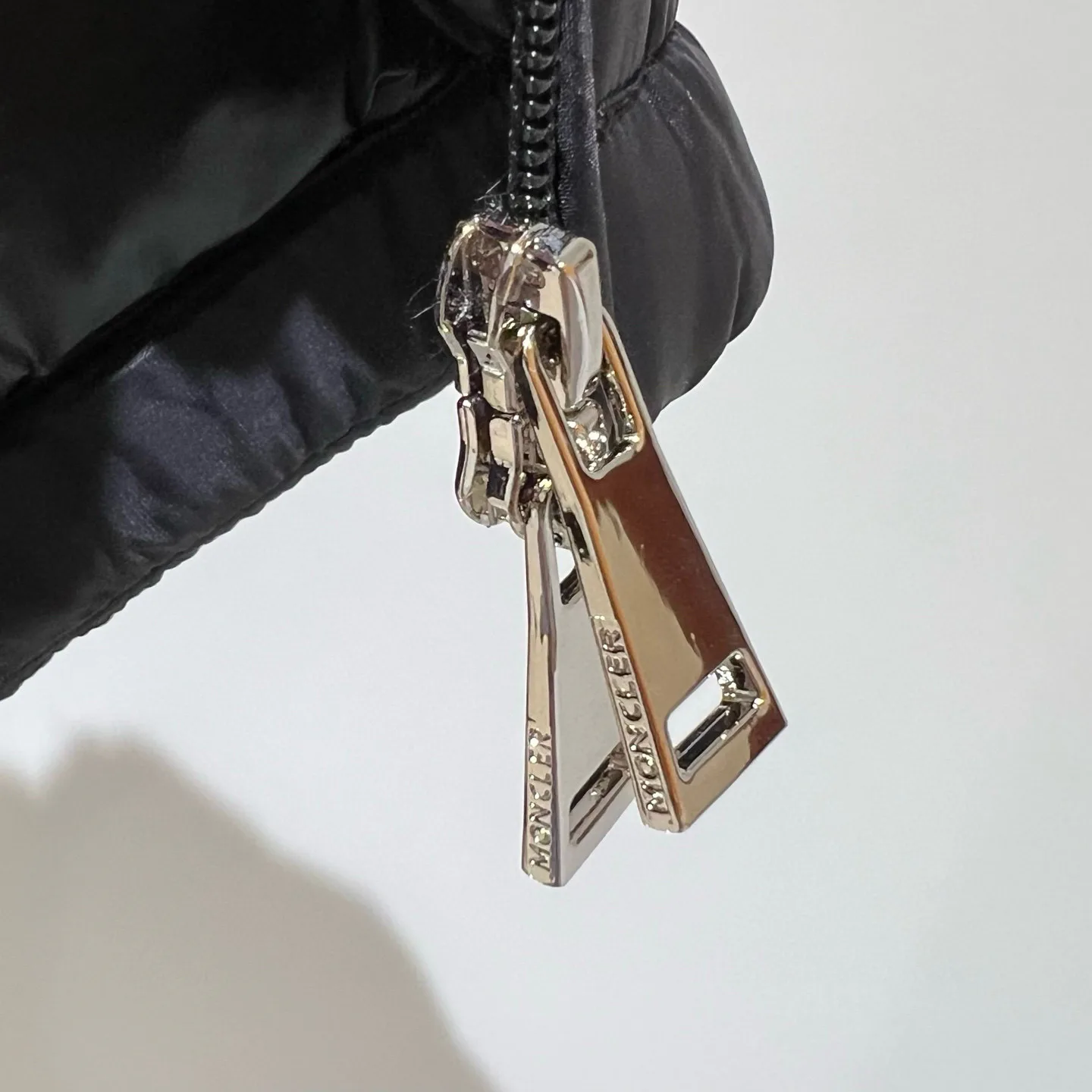 Куртки И Пуховики Женские Moncler 18180097