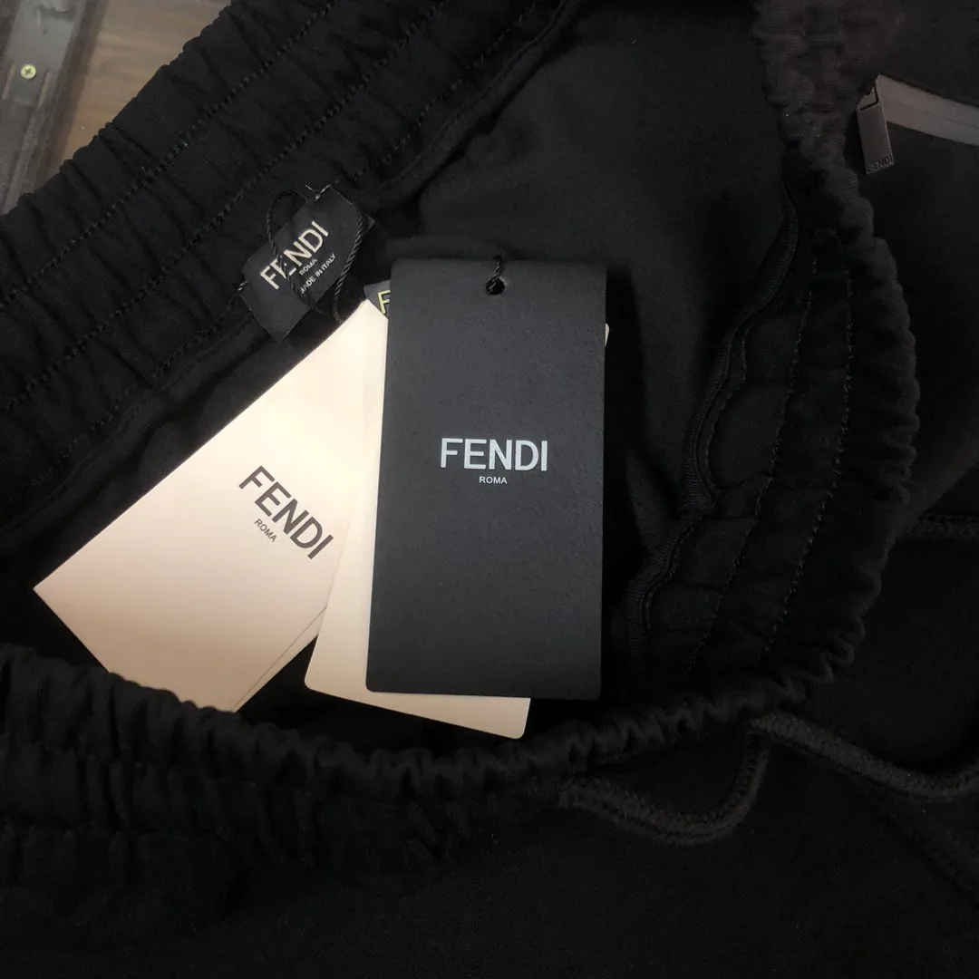 Шорты Мужские Fendi 12670938