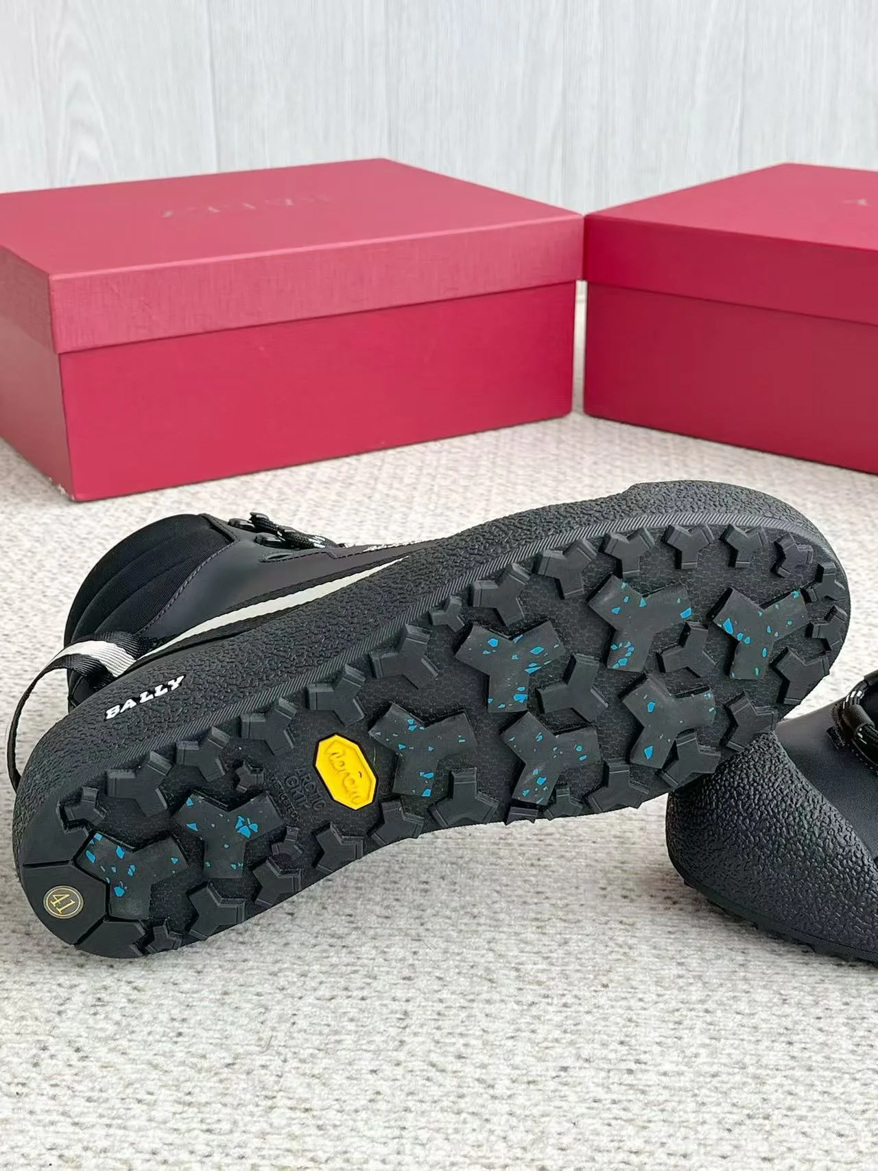 Кроссовки Женские Bally 19704001