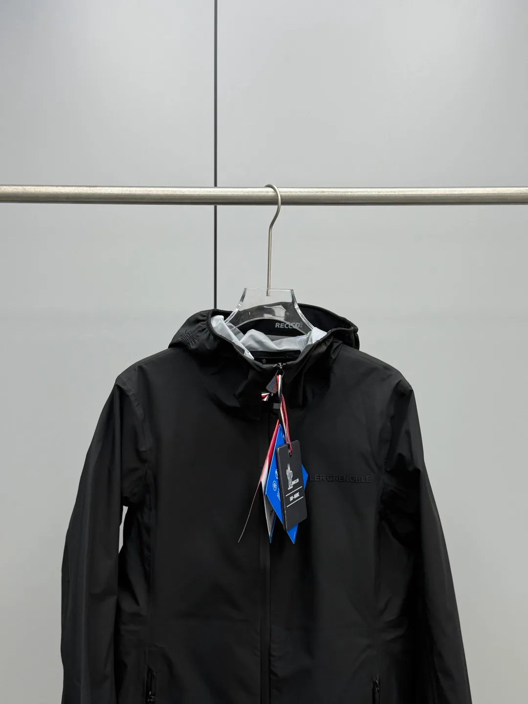 Куртки И Пуховики Женские Moncler 11696916