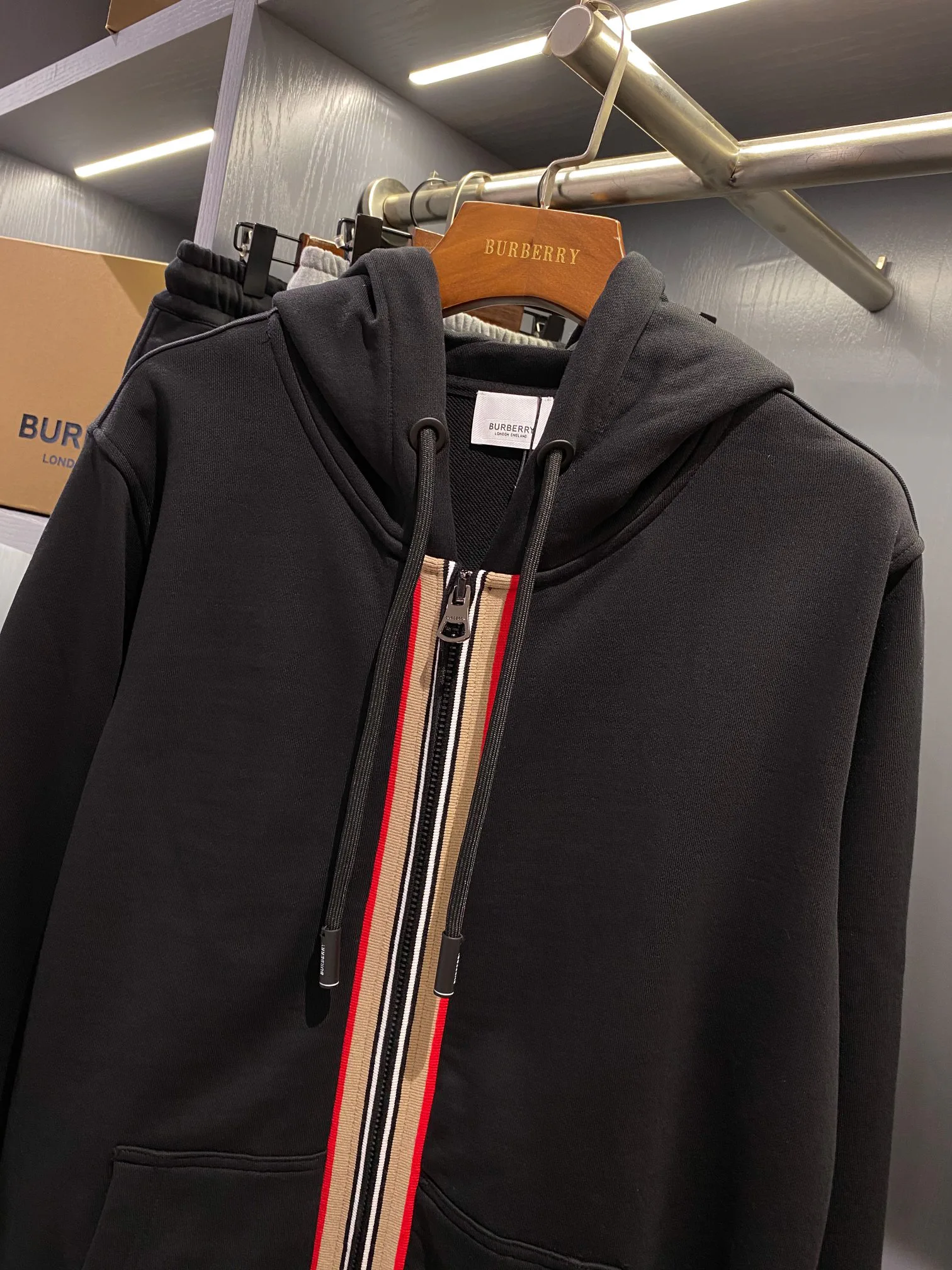 Куртки И Пуховики Мужские Burberry 177050