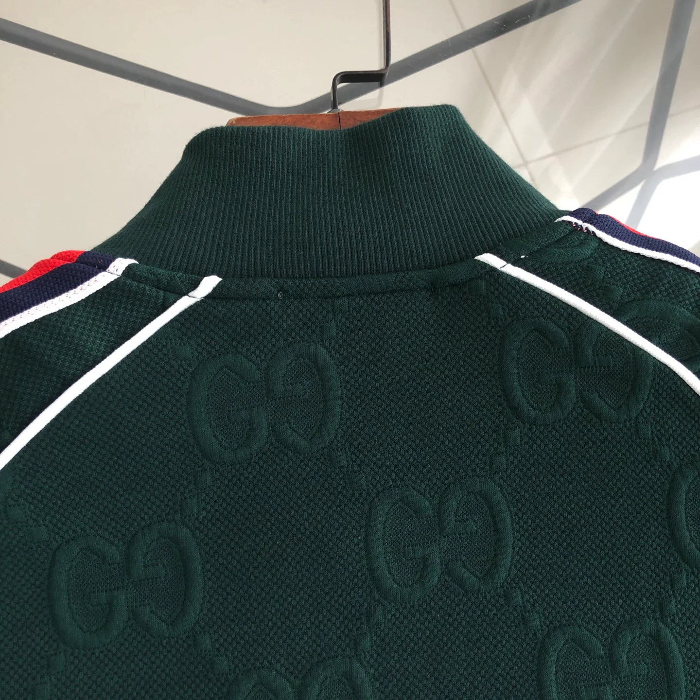 Куртки И Пуховики Женские Gucci 214521