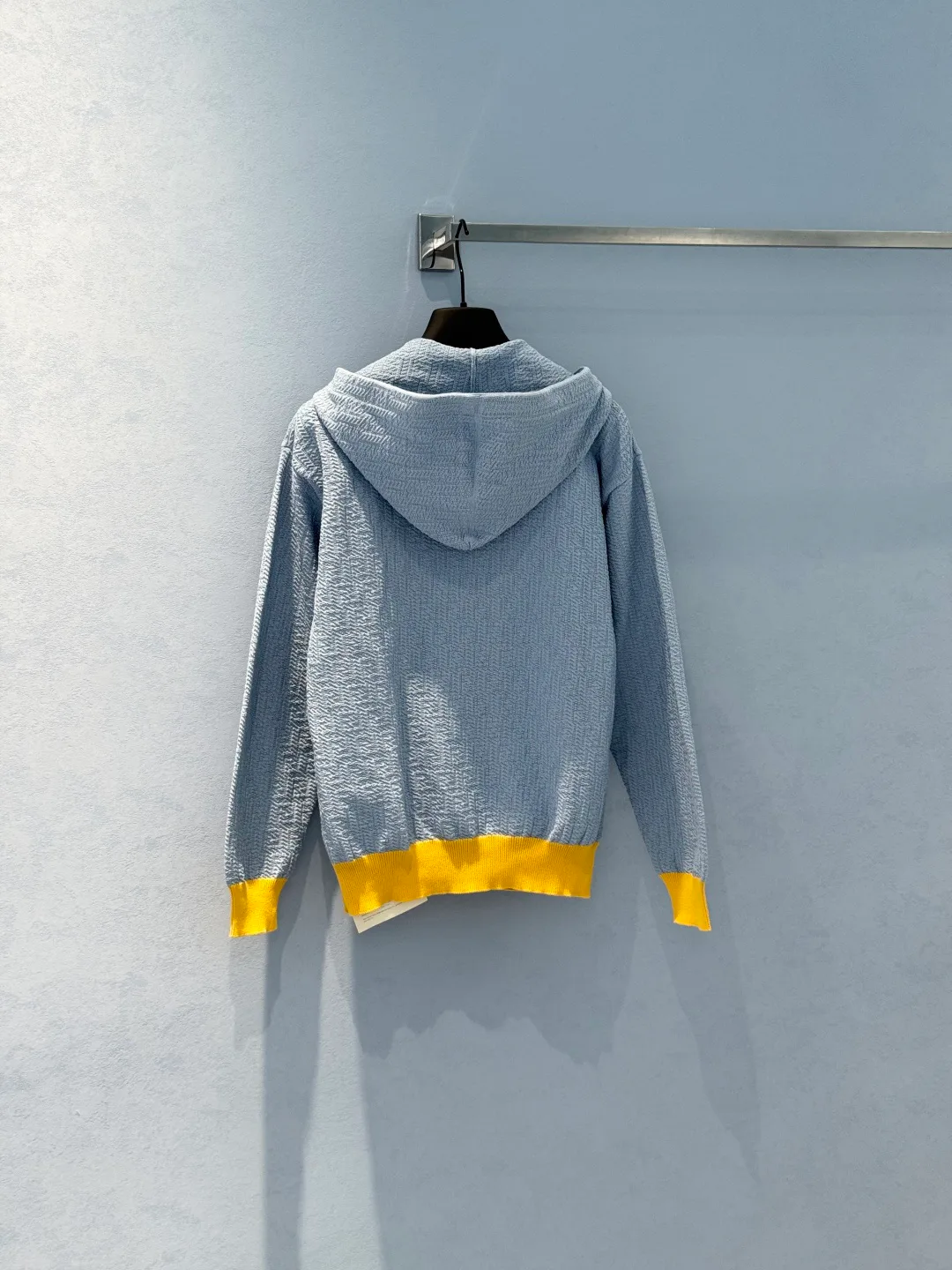 Куртки И Пуховики Женские Fendi 11663793