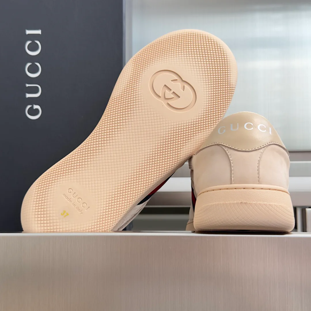 Кроссовки Женские Gucci 17950552