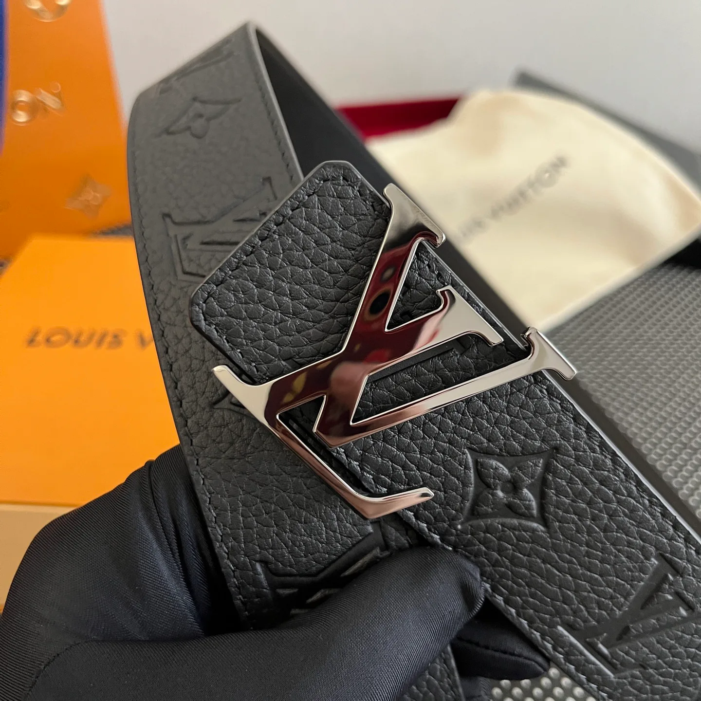 Ремни Louis Vuitton 472047