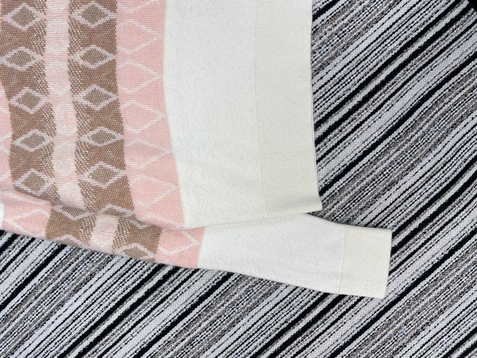 Джемперы И Свитеры Женские Moncler 255699