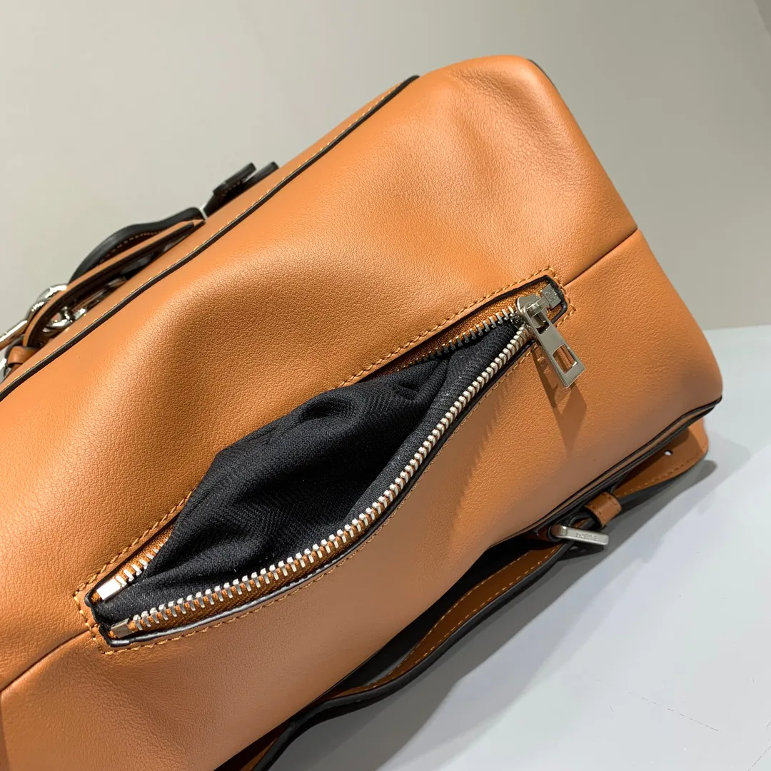 Рюкзаки Женские Loewe 690137