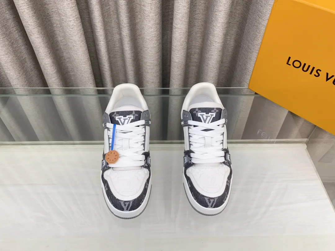 Кроссовки Женские Louis Vuitton 6726