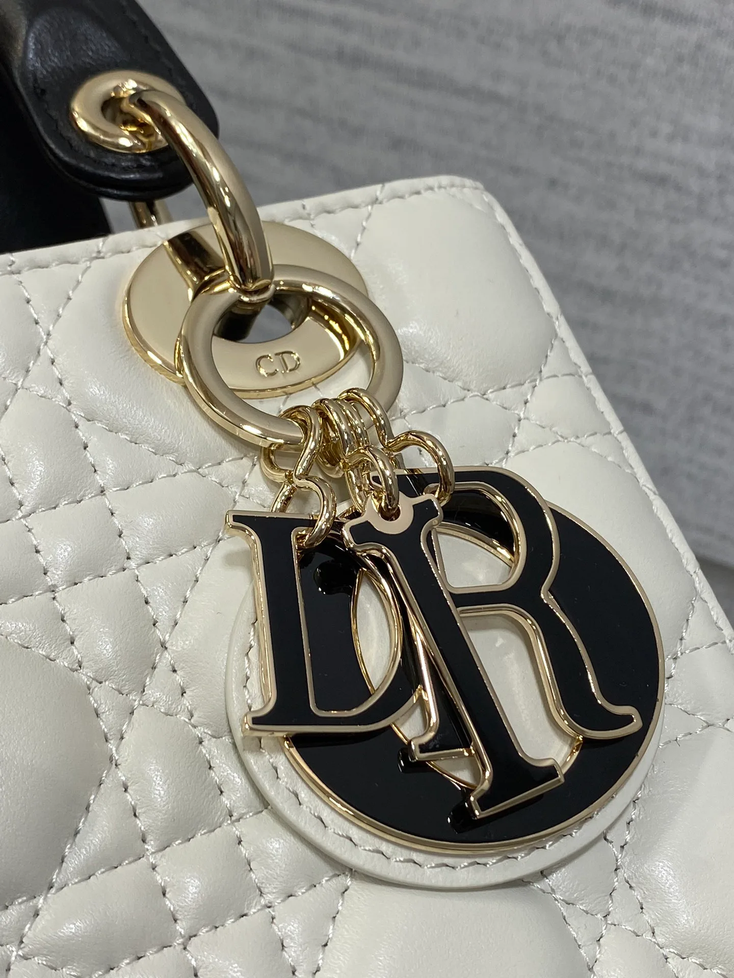 Классические Сумки Женские Christian Dior 13414262