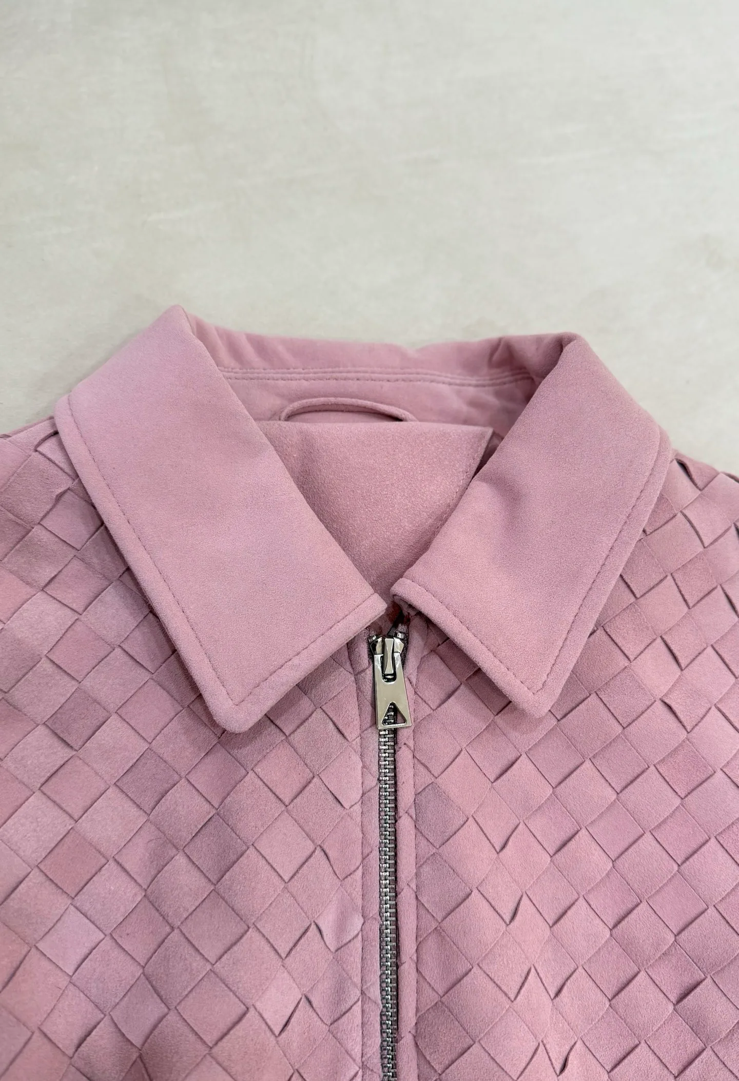 Кожаные Куртки И Дублёнки Женские Bottega Veneta 18208781