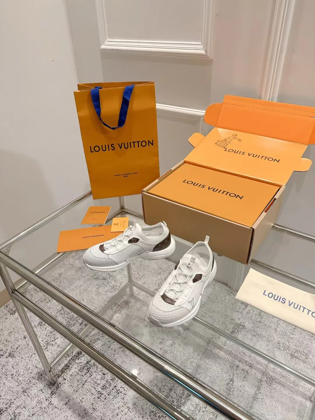 Кроссовки Женские Louis Vuitton 837002