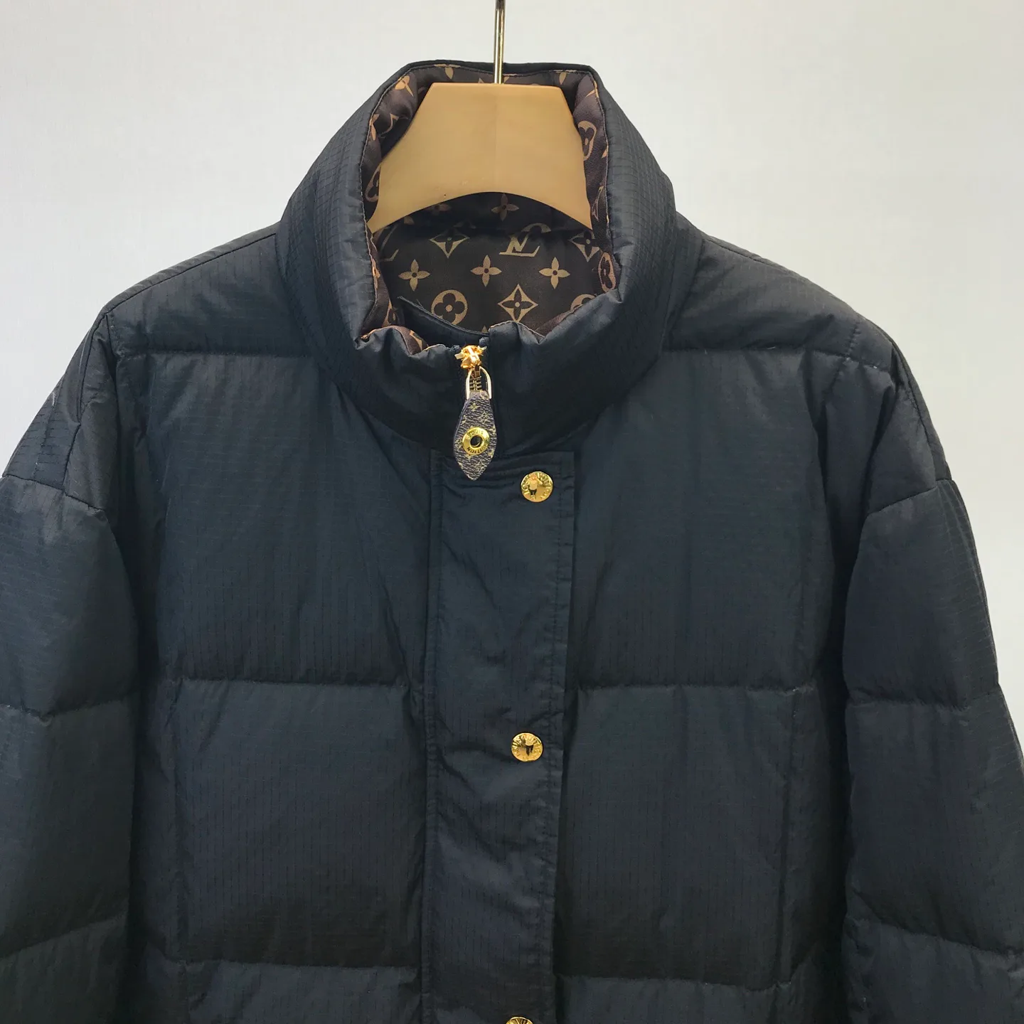 Куртки И Пуховики Женские Louis Vuitton 1635823