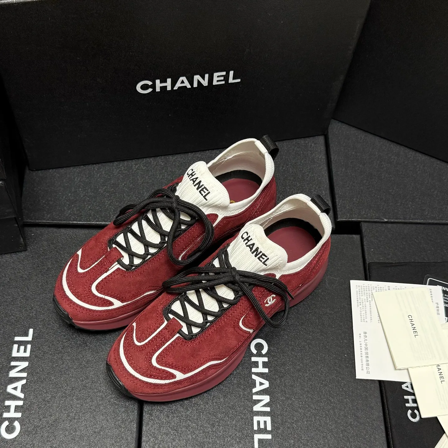 Кроссовки Женские Chanel 18083060