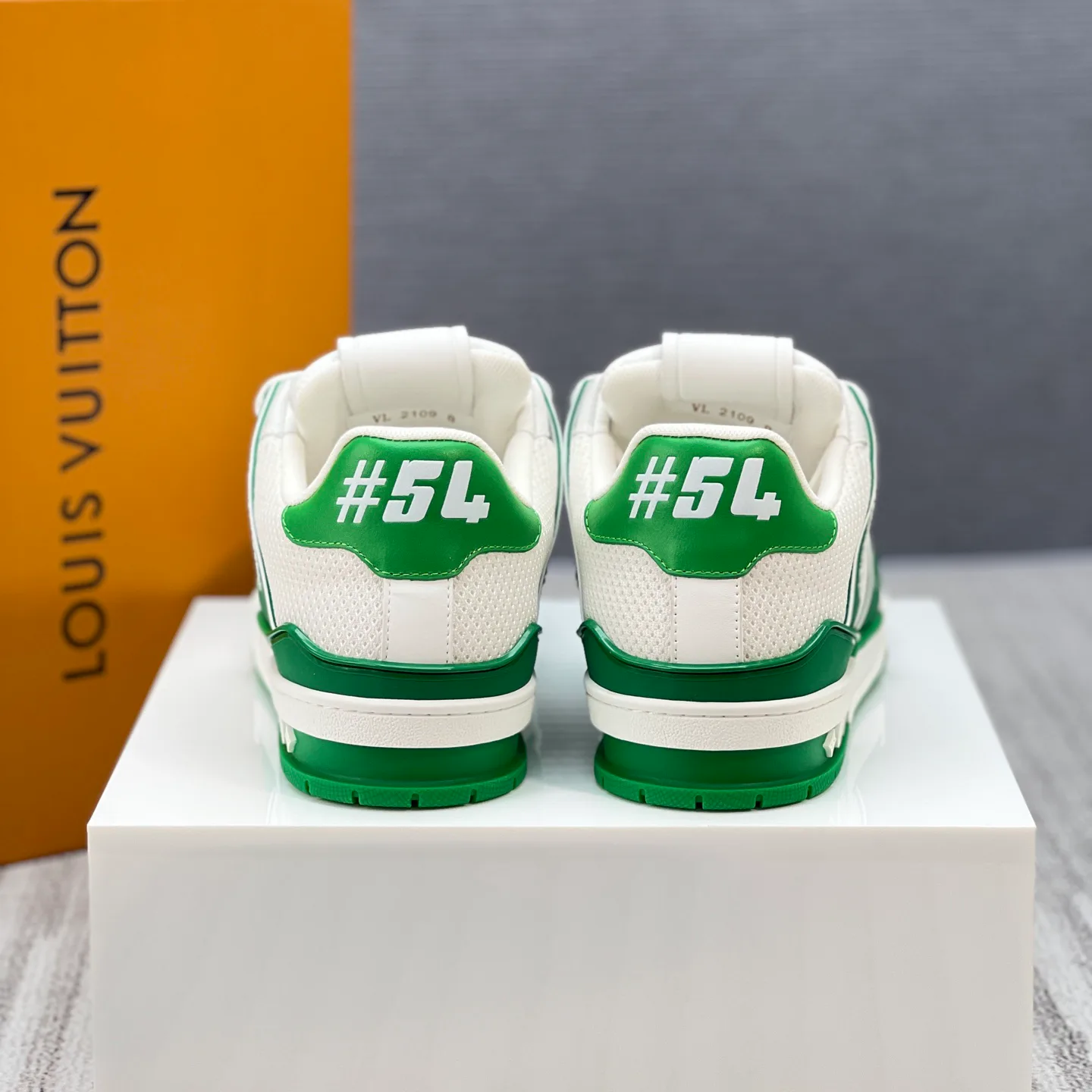 Кроссовки Мужские Louis Vuitton 1124286