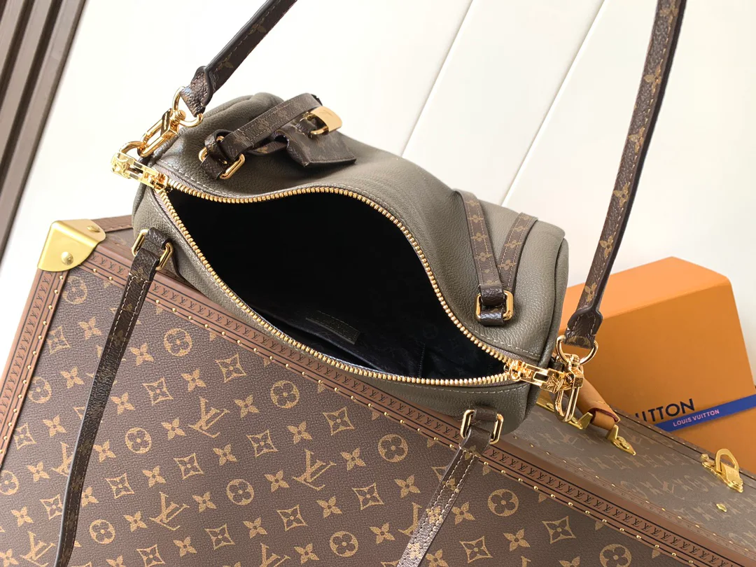 Классические Сумки Женские Louis Vuitton 11394899