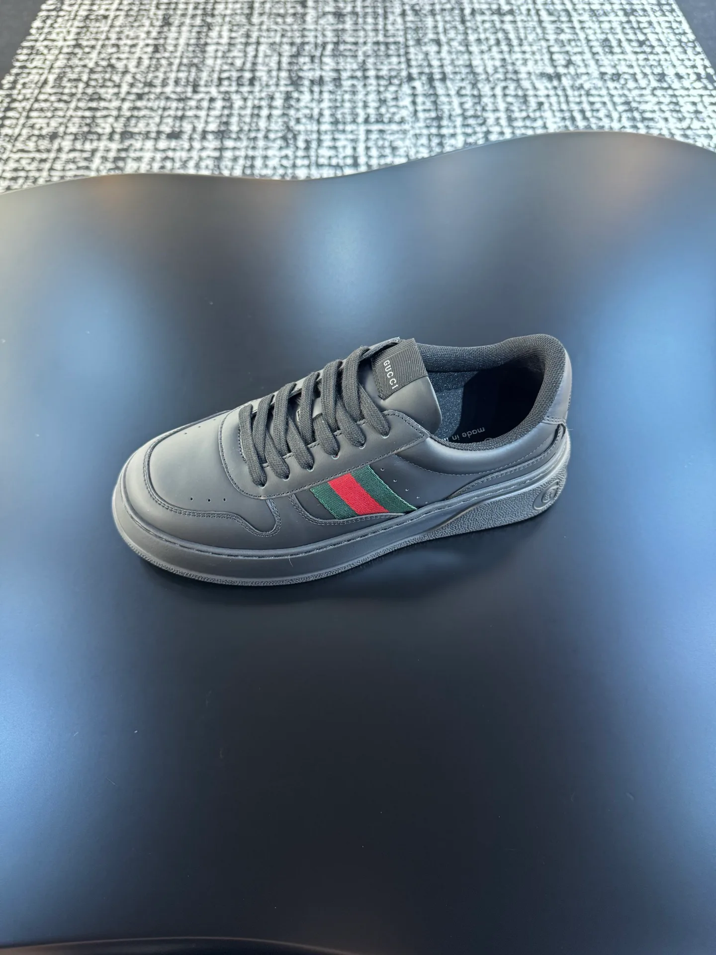 Кроссовки Мужские Gucci 275345