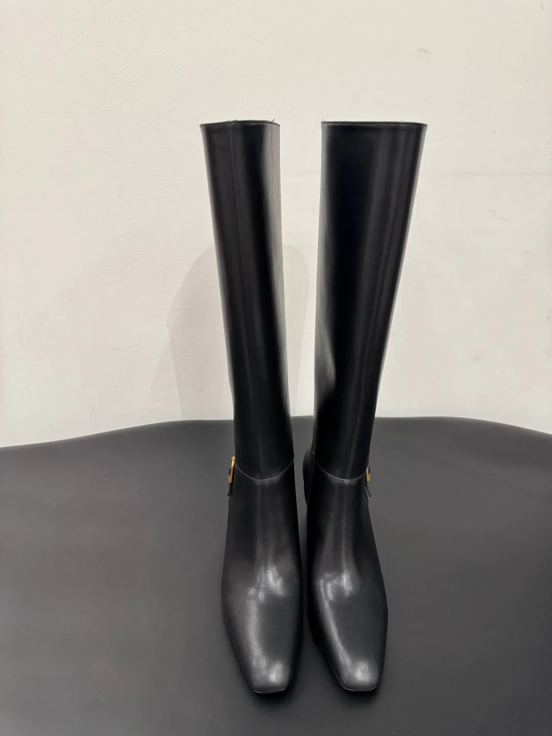 Сапоги Женские Saint Laurent 546296