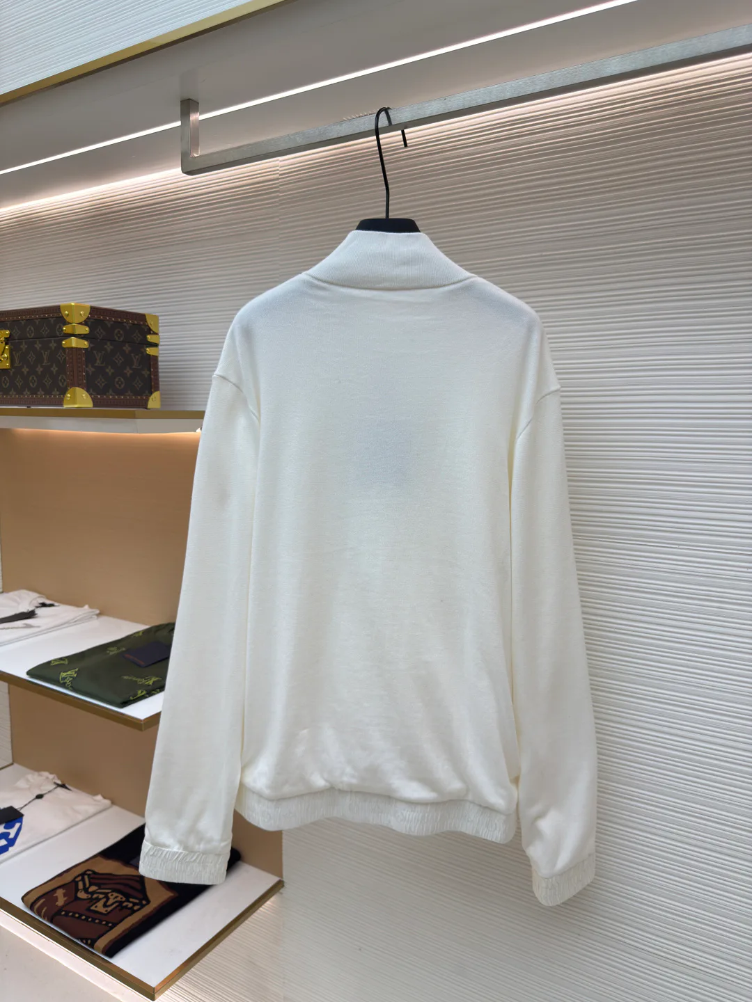 Куртки И Пуховики Мужские Louis Vuitton 10268189