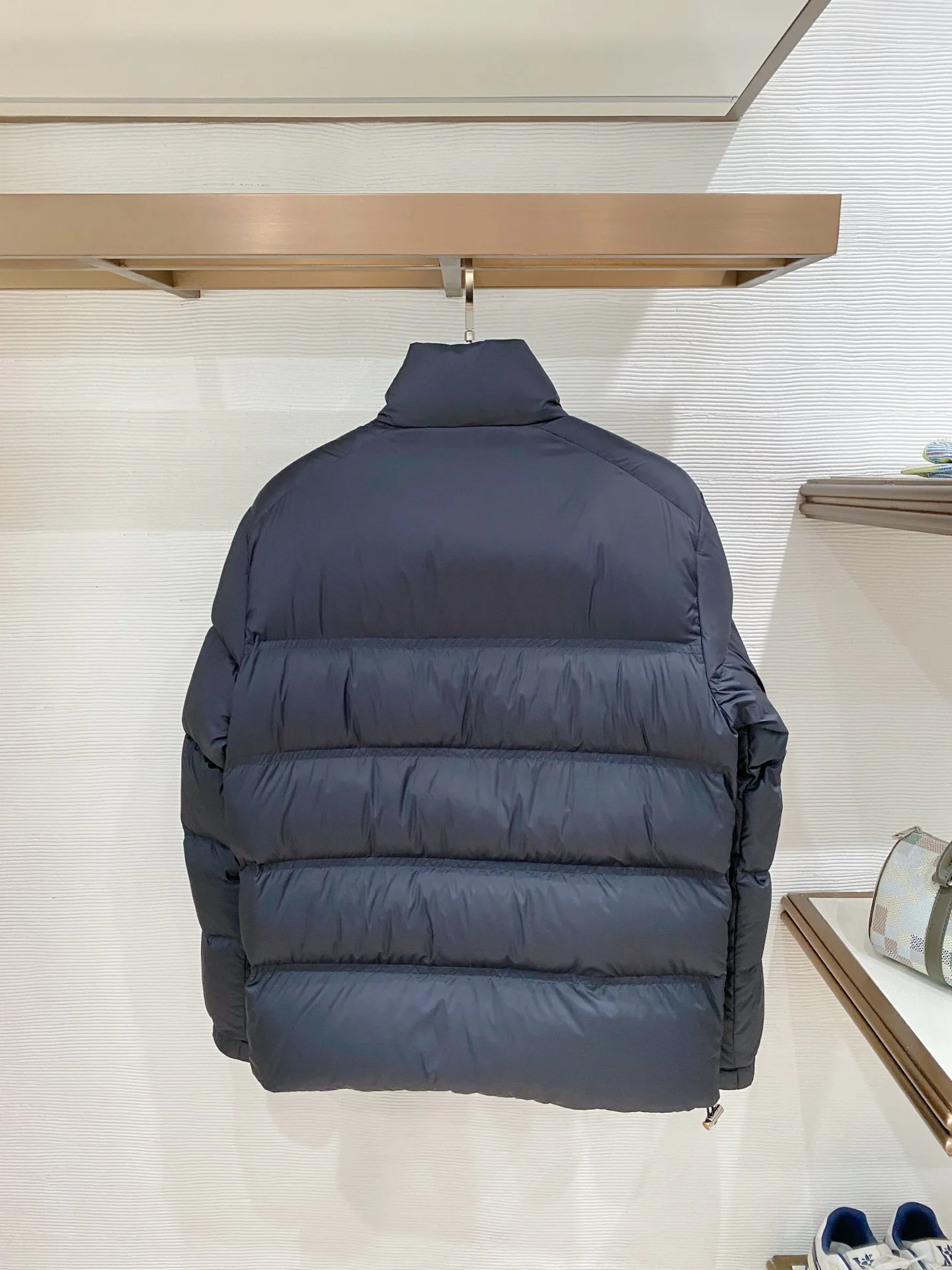 Куртки И Пуховики Женские Gucci 18007831
