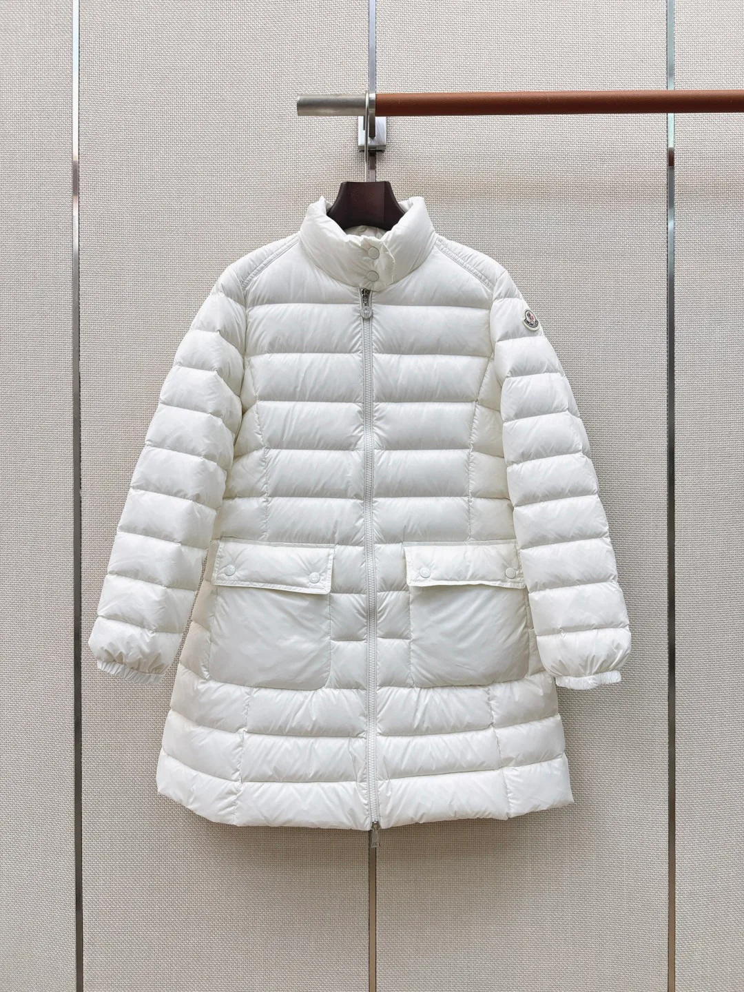 Куртки И Пуховики Женские Moncler 18450478