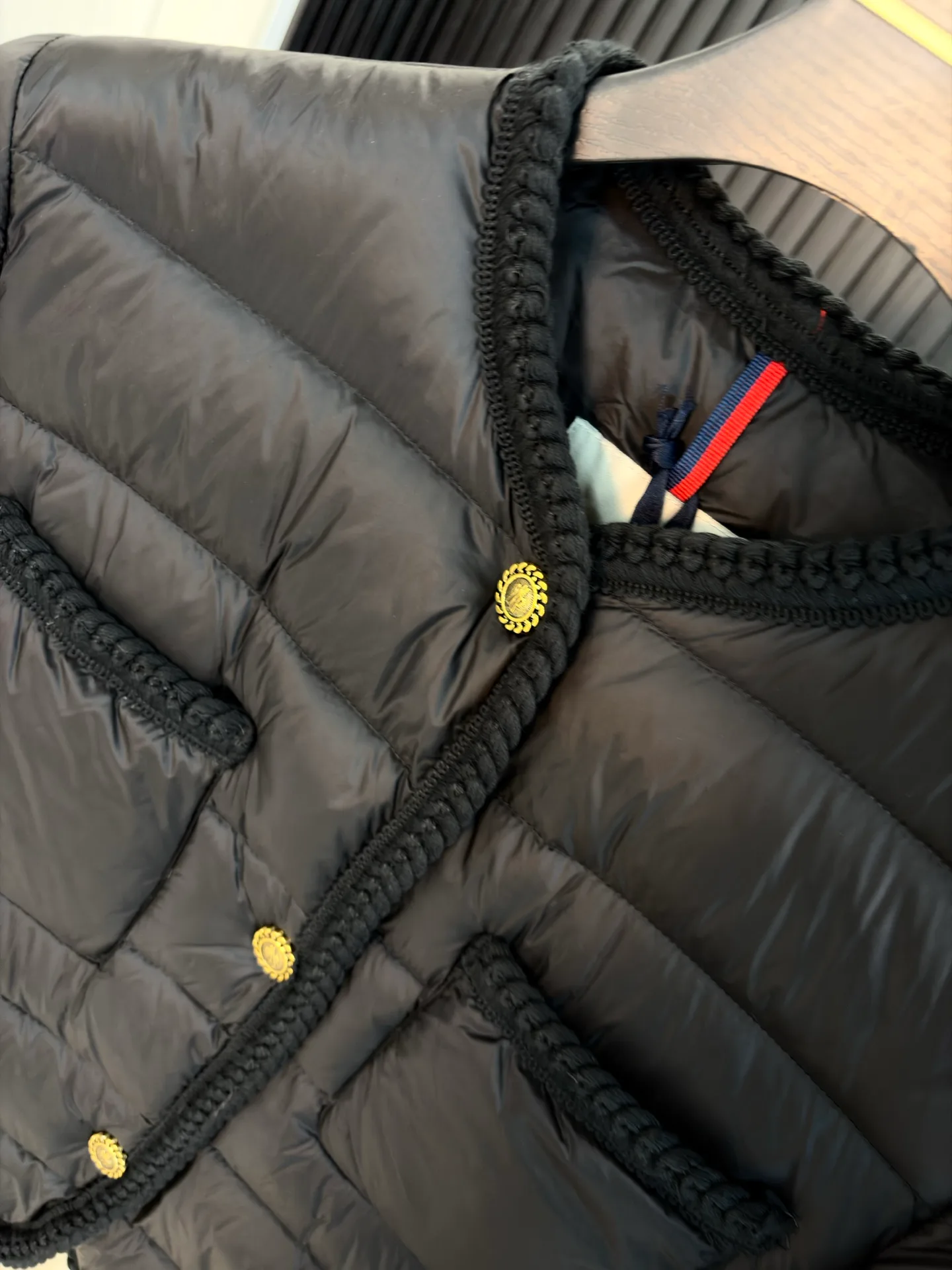 Куртки И Пуховики Женские Moncler 18600031