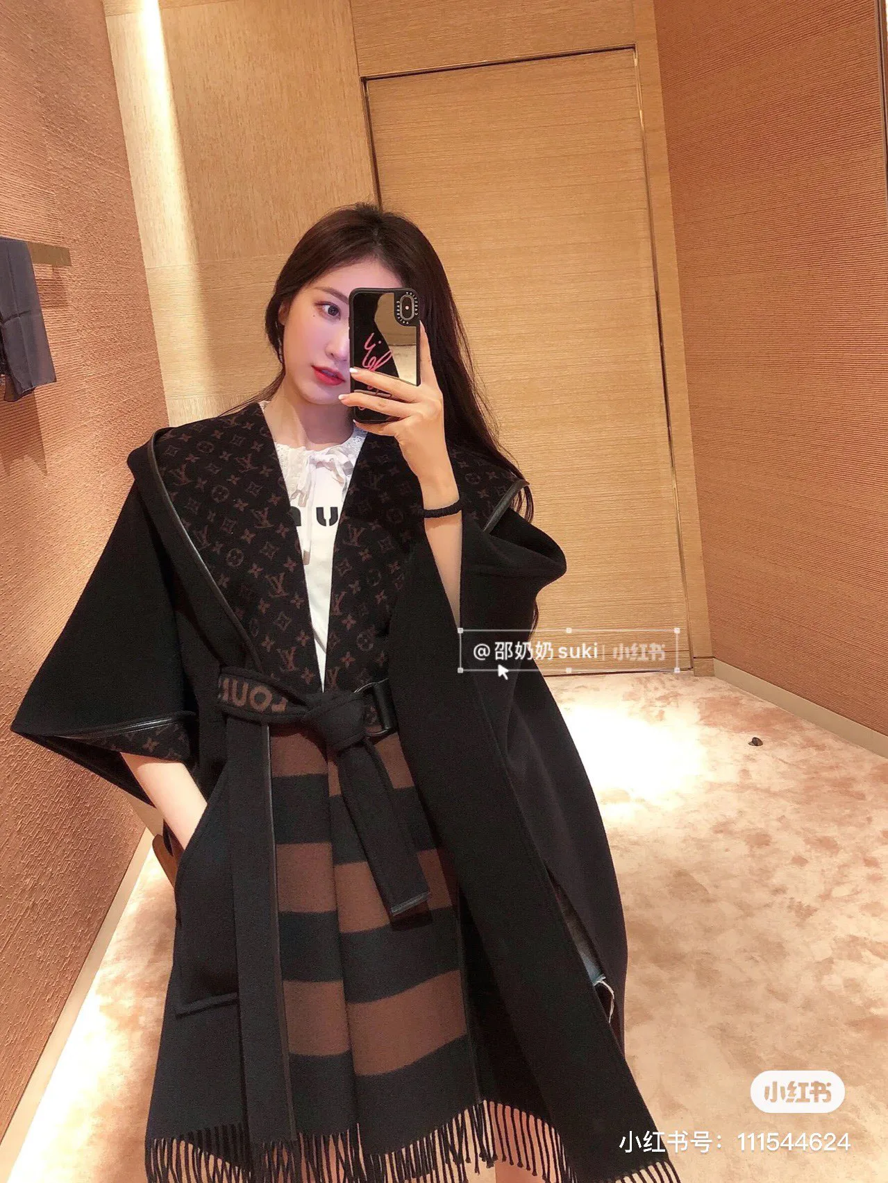 Пальто Женские Louis Vuitton 18601487