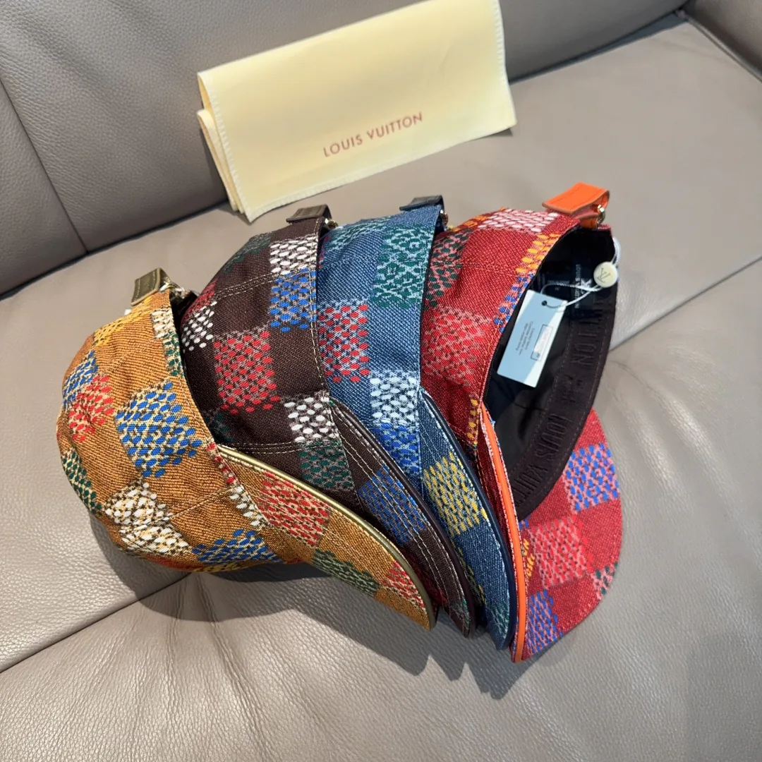 Головные Уборы Louis Vuitton 24921
