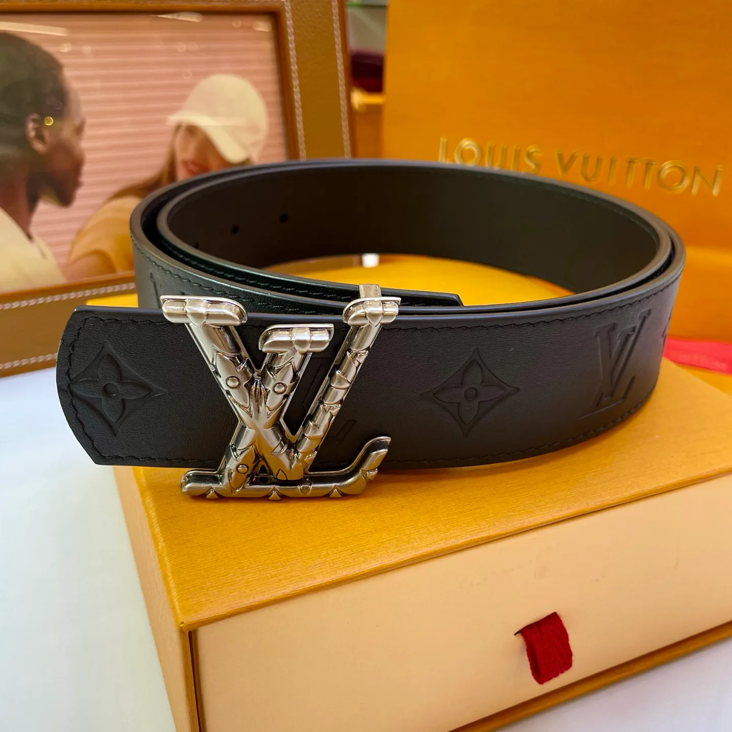 Ремни Louis Vuitton 11406611