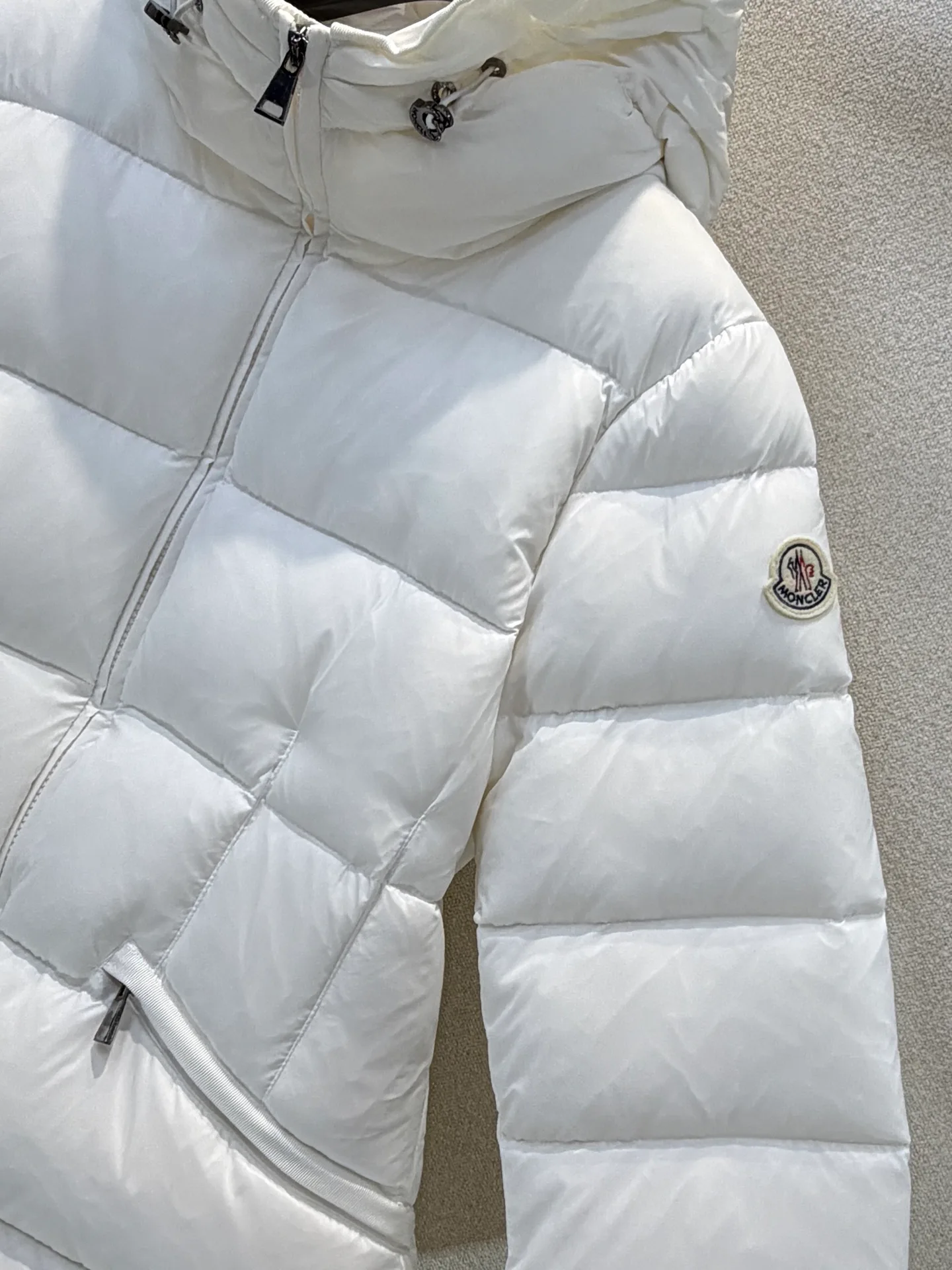 Куртки И Пуховики Женские Moncler 19335006