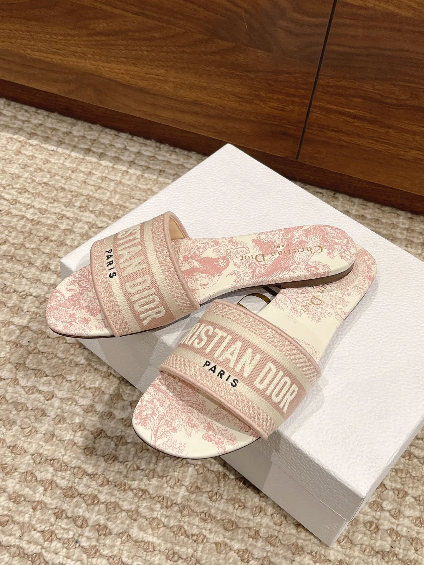 Шлепанцы Женские Christian Dior 11600078