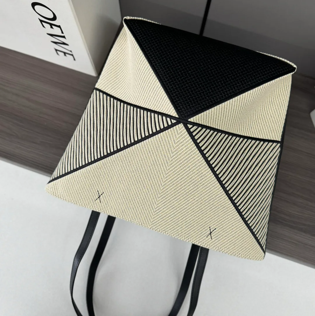 Сумки На Ремне Женские Loewe 245193