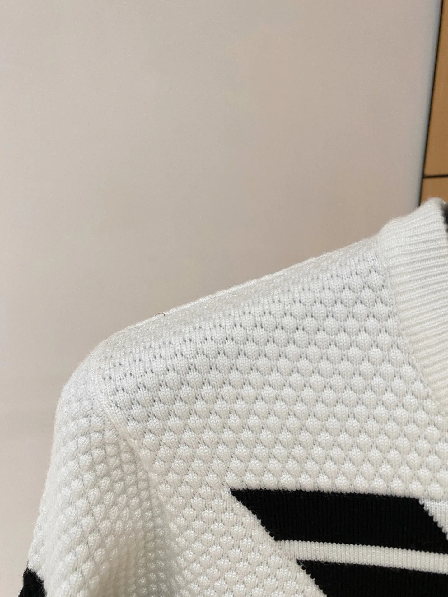 Джемперы И Свитеры Женские Armani 2609118