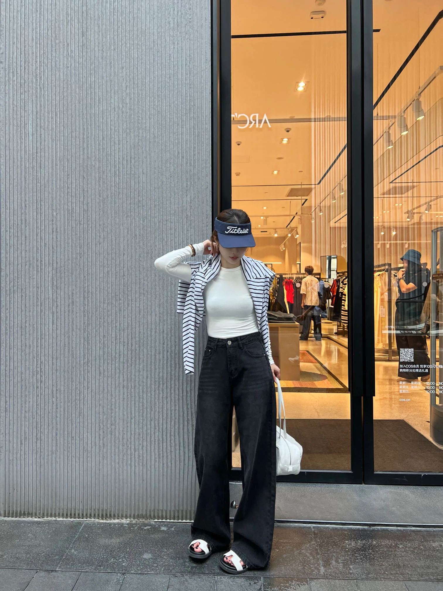 Джинсы Женские Louis Vuitton 3609498