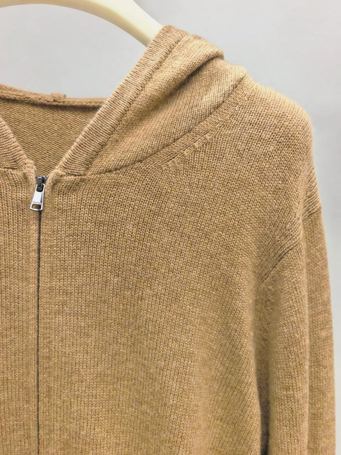 Джемперы И Свитеры Женские Max Mara 18829077