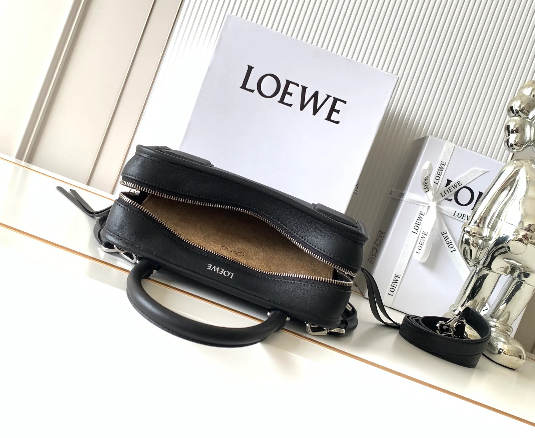 Классические Сумки Женские Loewe 13389854