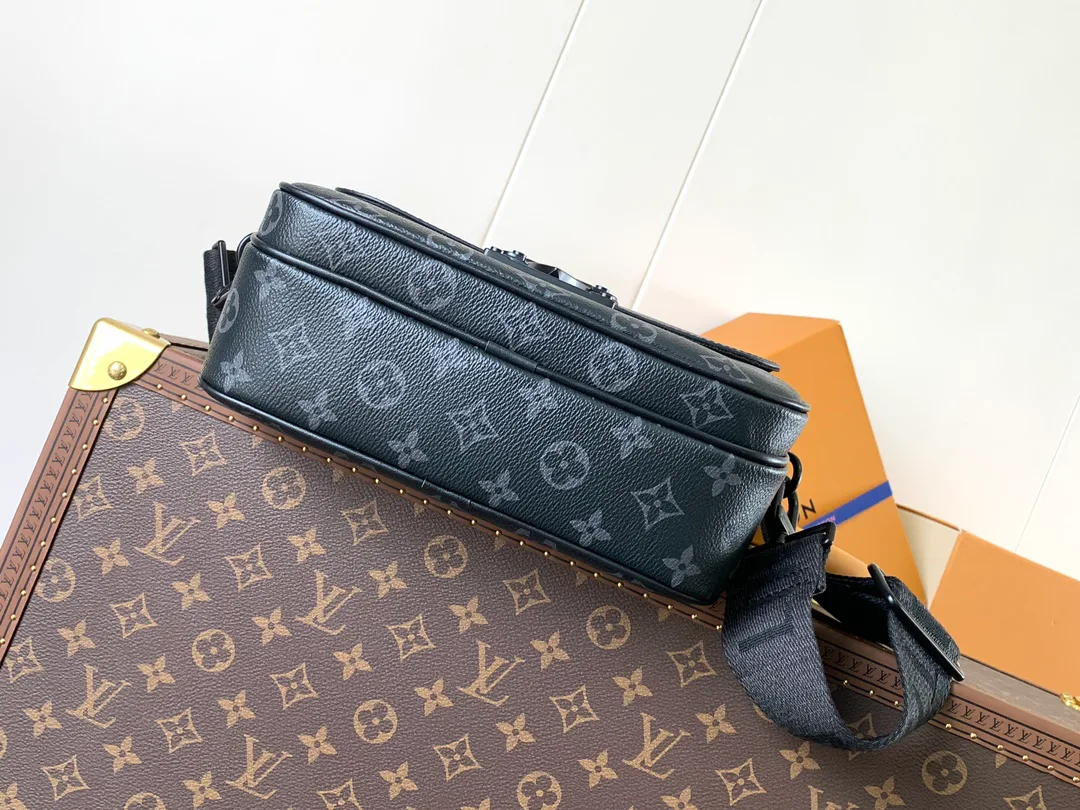 Классические Сумки Женские Louis Vuitton 11704168