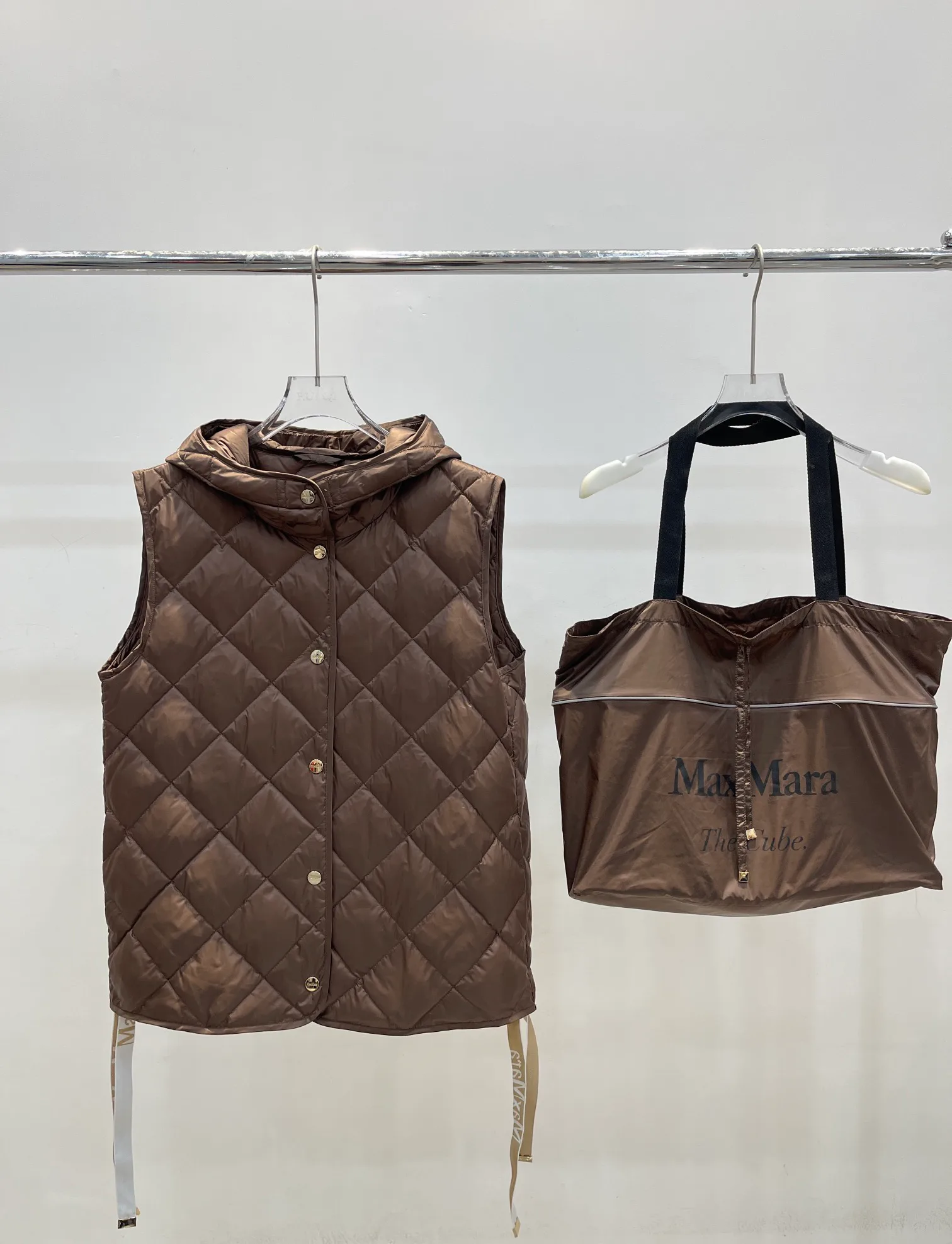 Жилеты Женские Max Mara 8230