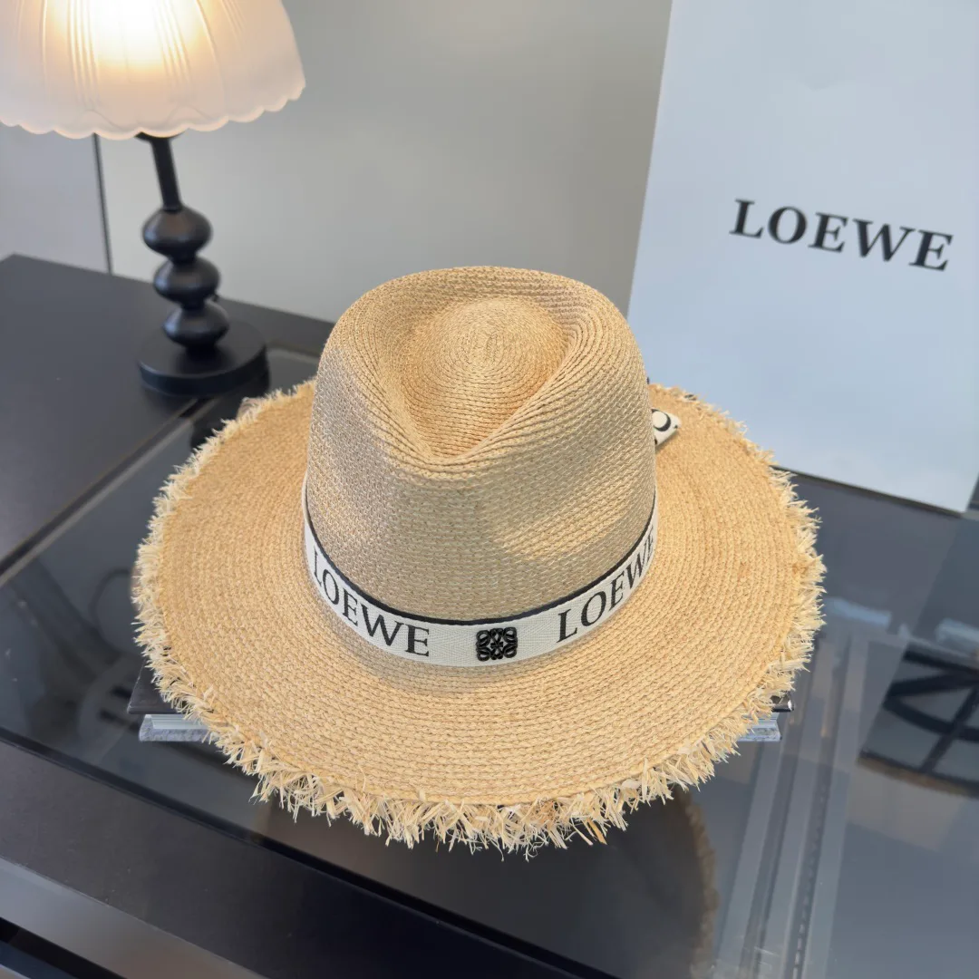 Головные Уборы Loewe 12349339