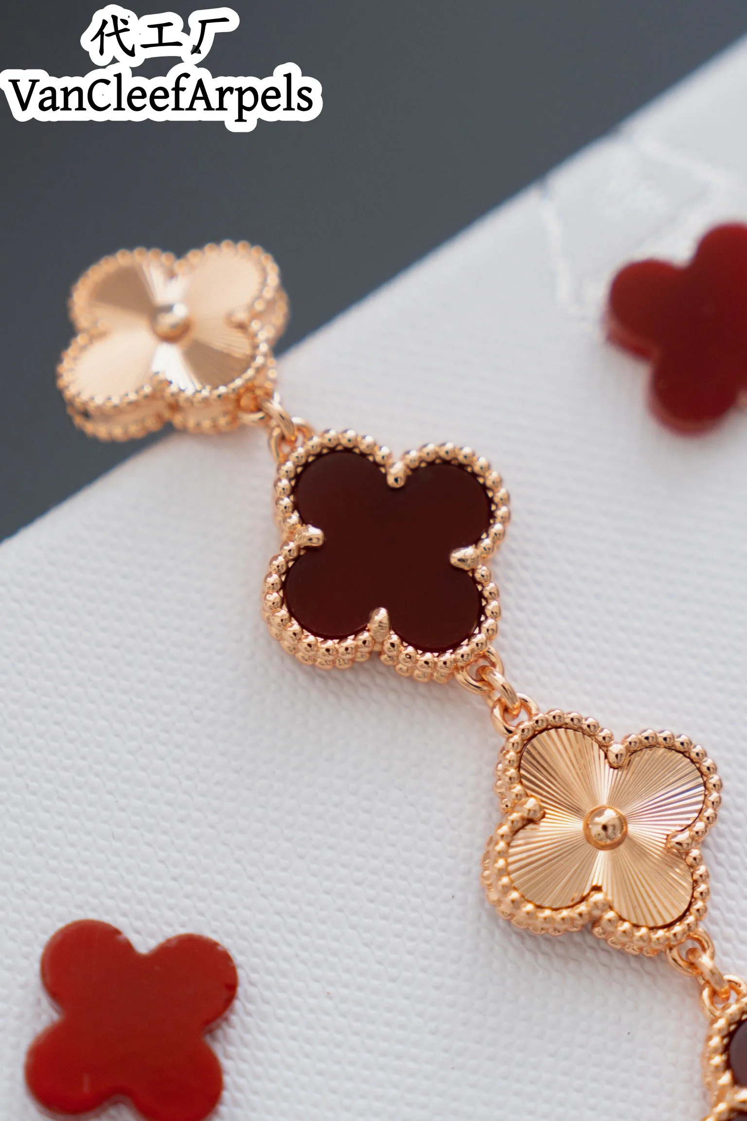 Бижутерия Van Cleef & Arpels 11233949